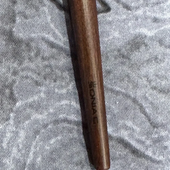 SONIA G.
Fundamental Builder S - Picture 2 of 8